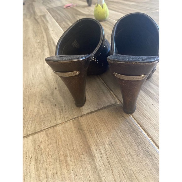 Womens Michael Kors Leather Studed Mules-Size 8 - Picture 3 of 9